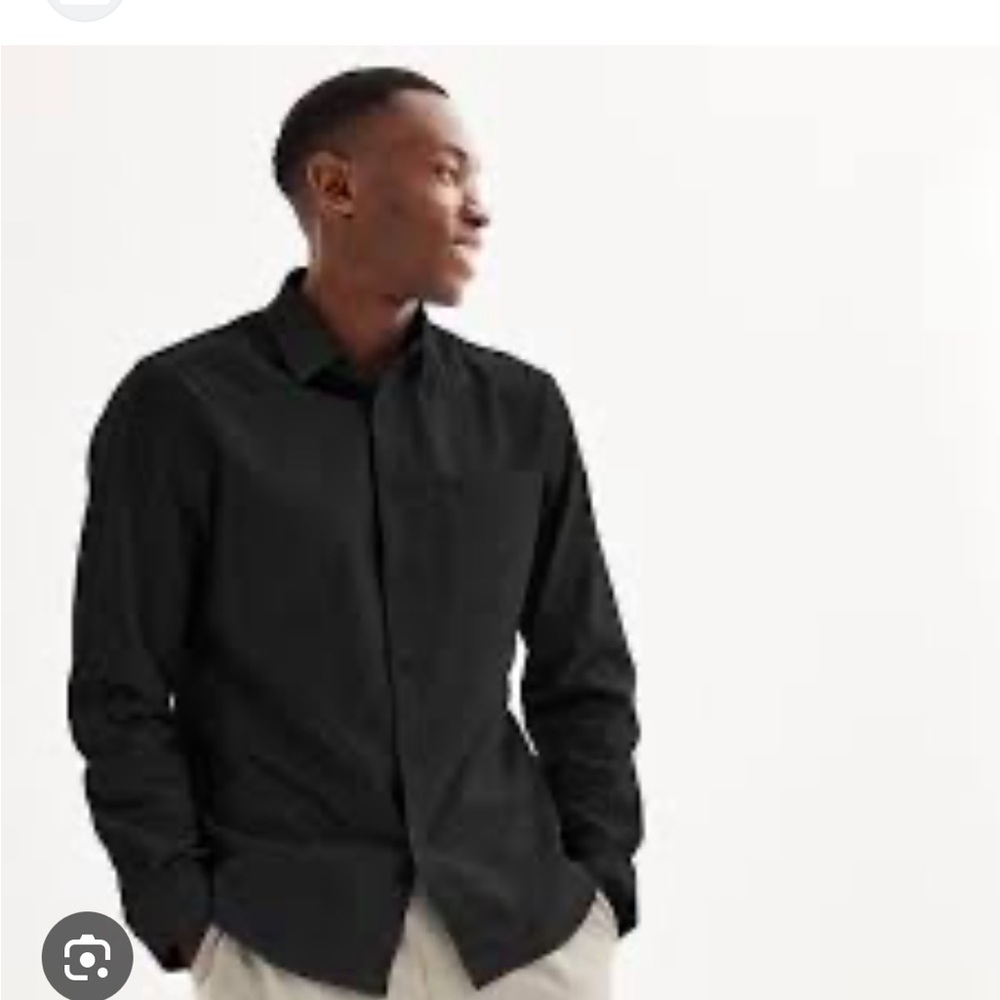 Men's FLX Performance Untucked-Fit Long Sleeve Button Down
